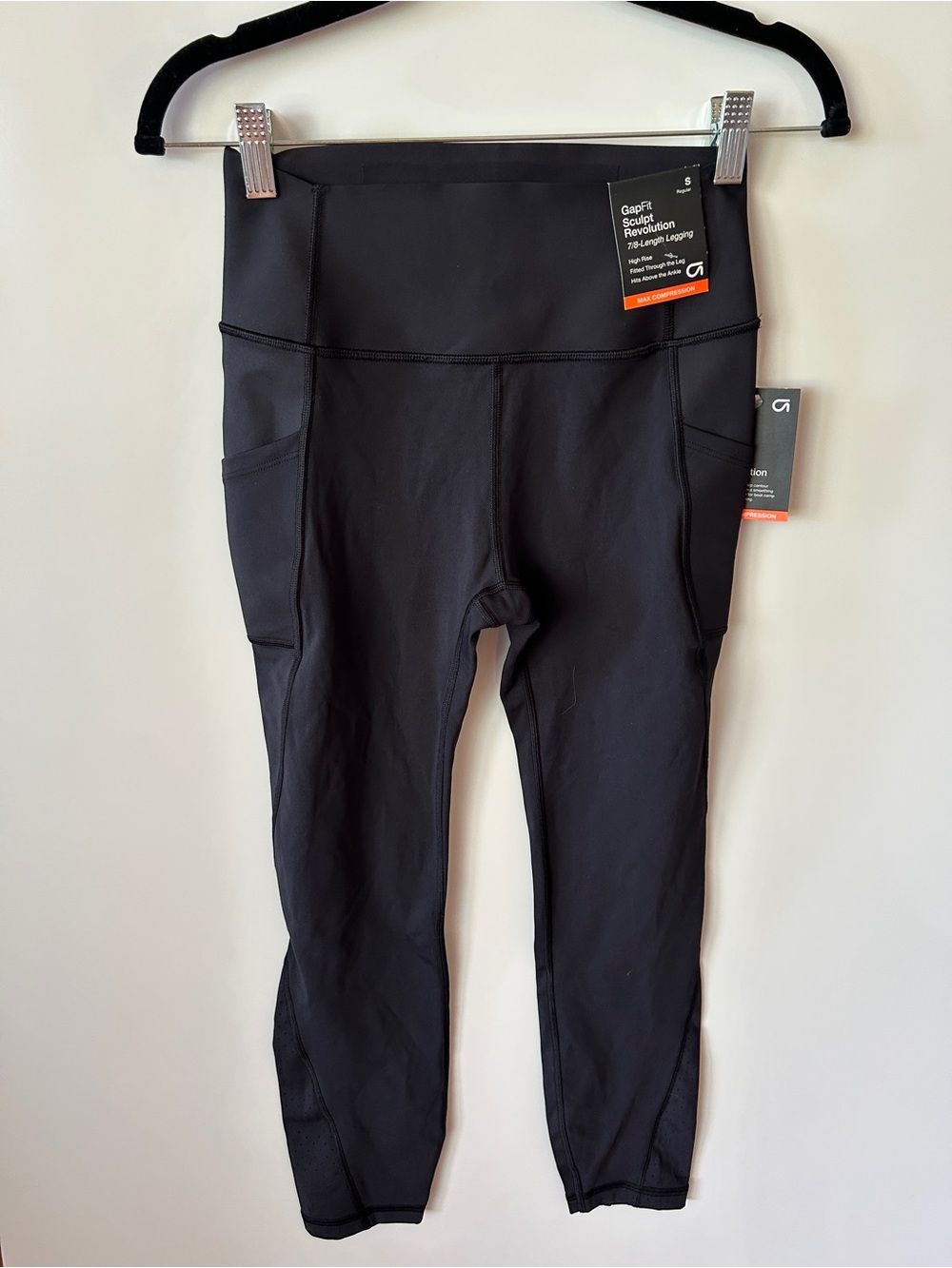 GAP Black GapFit Sculpt Revolution 7/8 Leggings